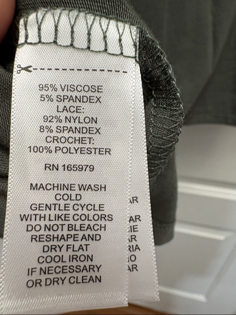 NWT Cable & Gauge Olive Green Lace Crochet Blouse Size Large - Picture 7 of 10